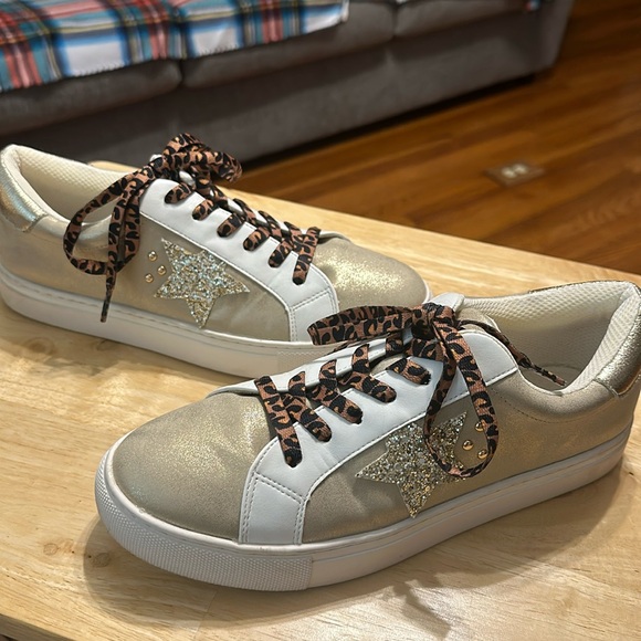 Hey Girl casual sneakers size 9 - Picture 1 of 5